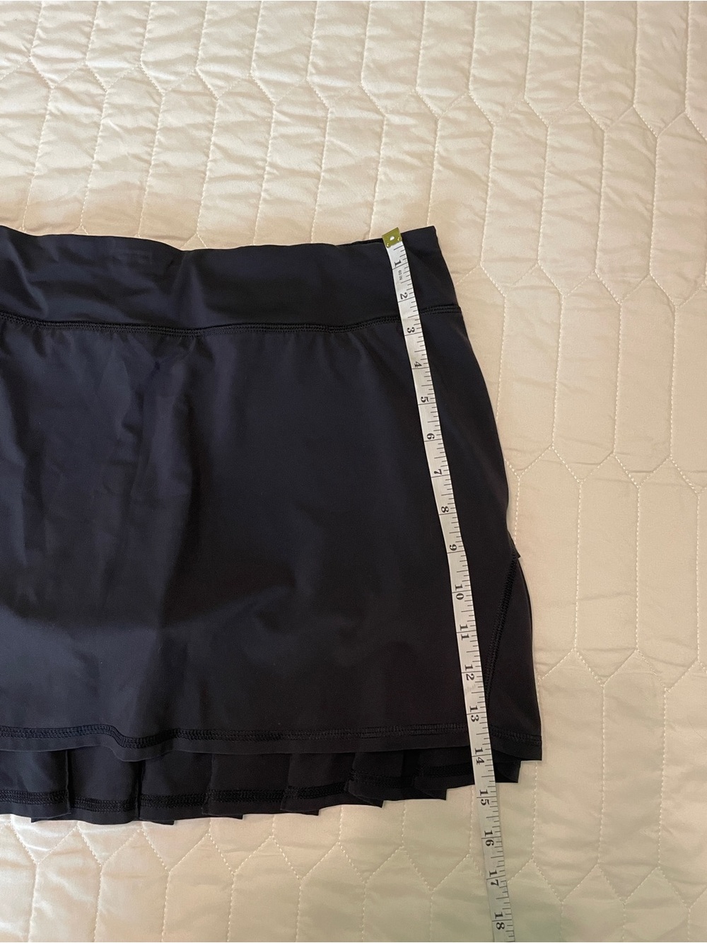 Lululemon Throwback Pace-Setter Mid-Rise Skirt Size 8 - Picture 6 of 7